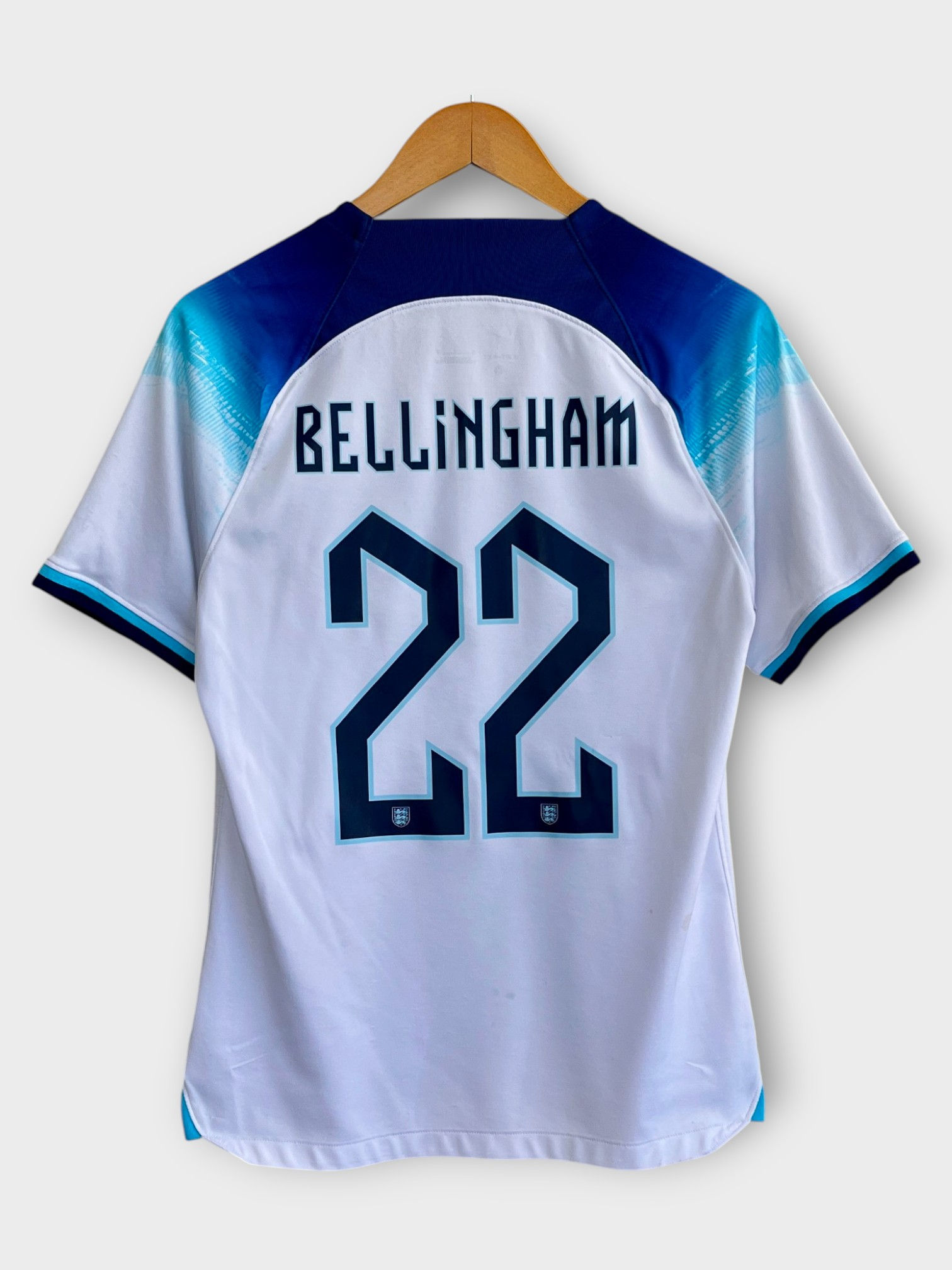 Nike England 2022 Home Jersey - Bellingham #22 - S - USED: Fair