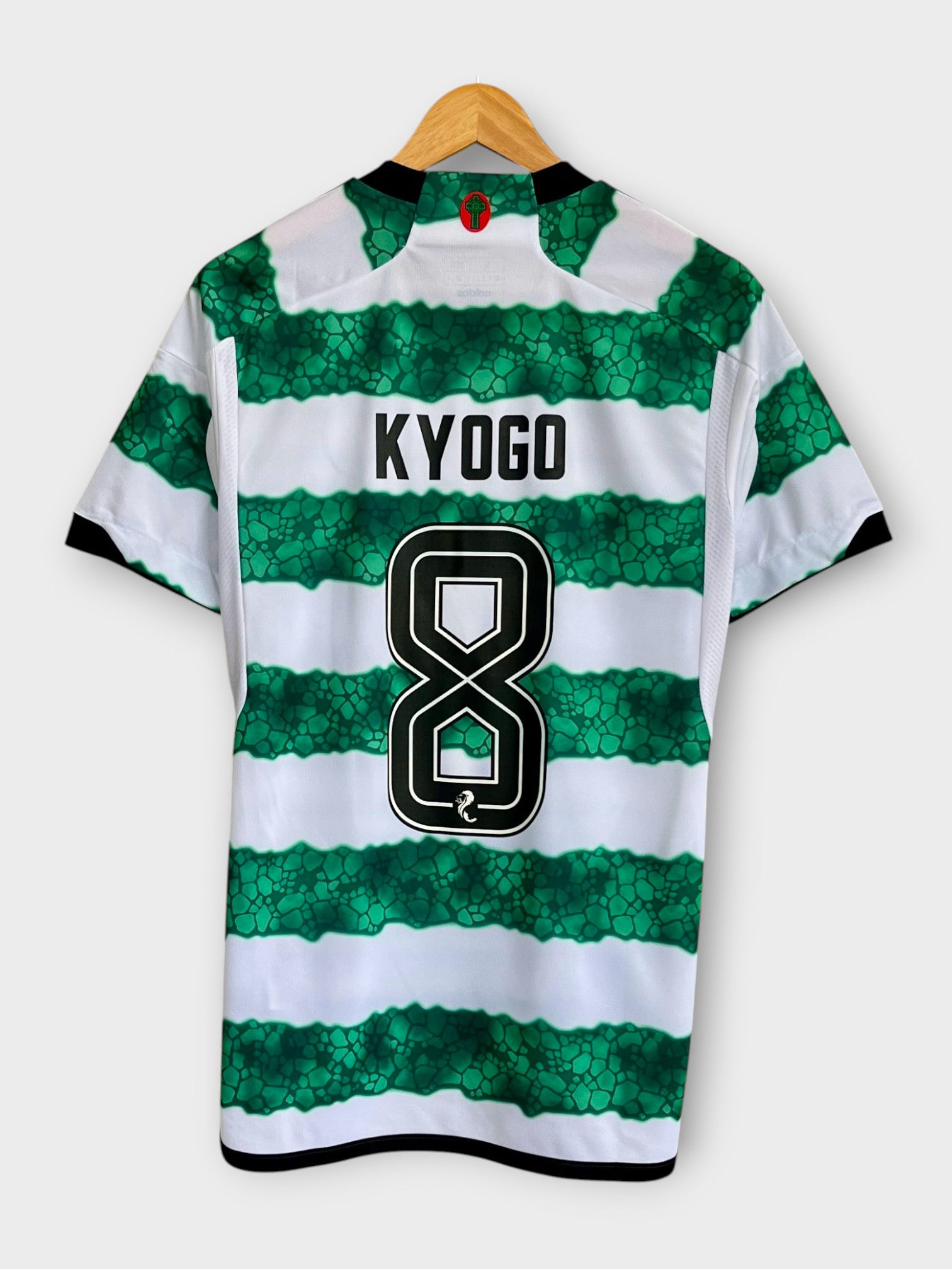 adidas Celtic 23/24 Home Jersey - Kyogo #8 - S - USED: Excellent