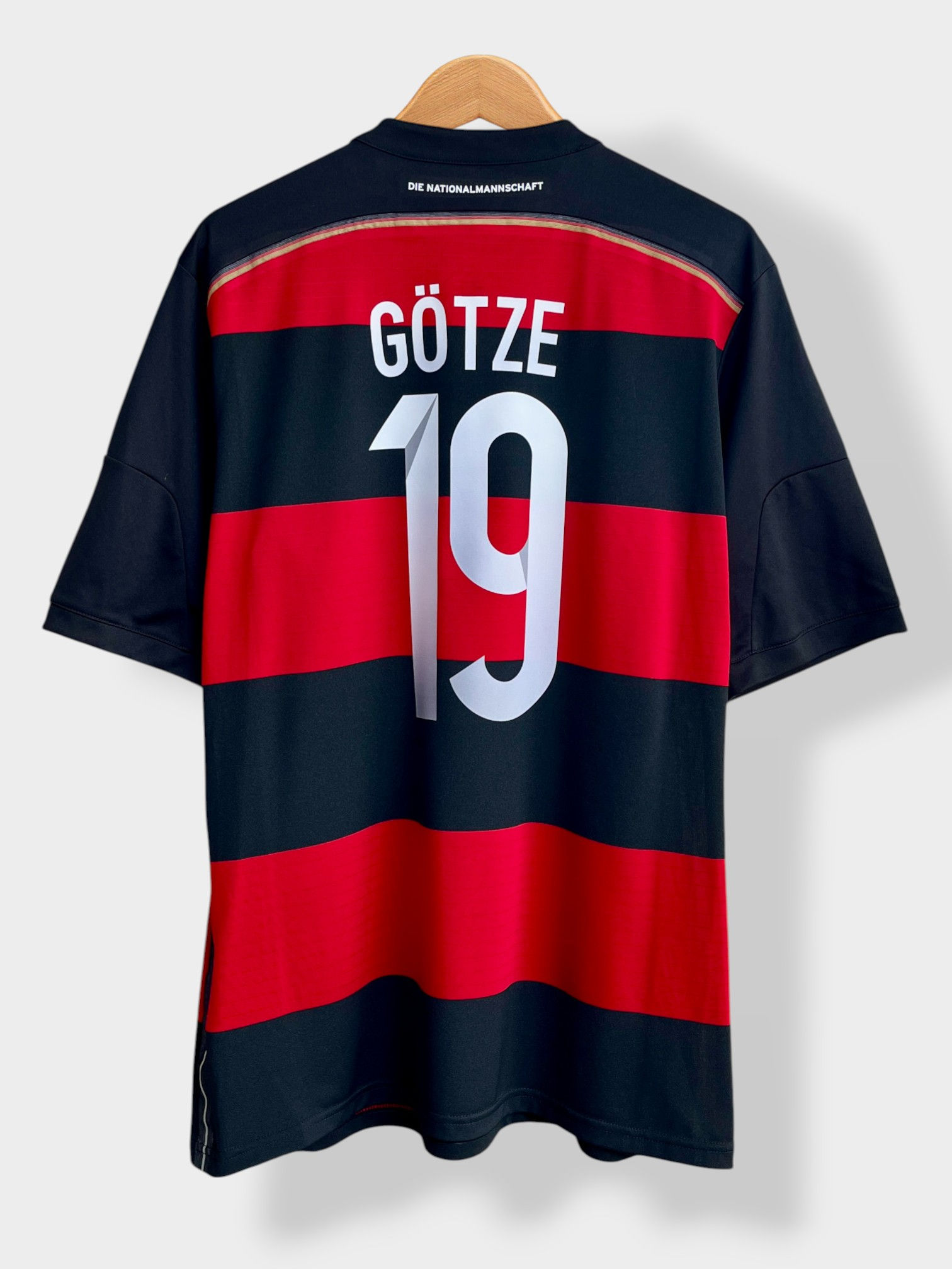 adidas Germany 2014 Away Jersey - Götze #19 - L - USED: Excellent