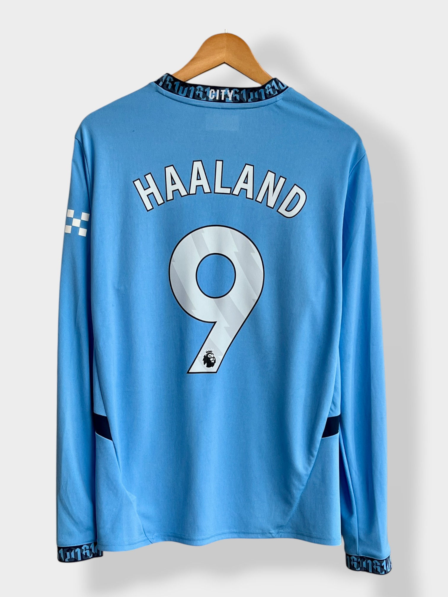 Puma Manchester City 24/25 Home LS Jersey - Halaand #9 - L - USED: Excellent