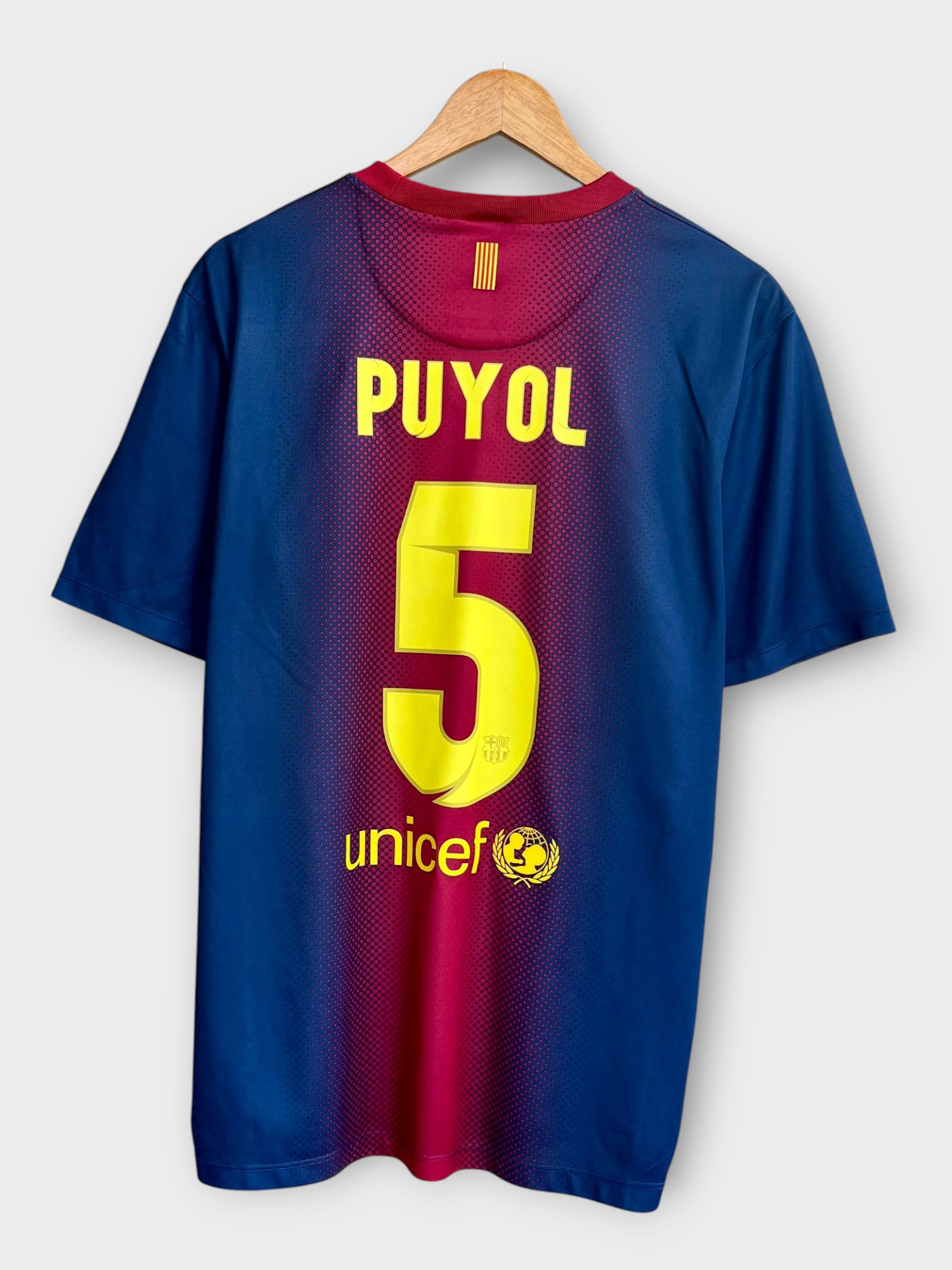 Nike Barcelona 12/13 Home Stadium Jersey - Puyol #5 - L - USED: Very Good