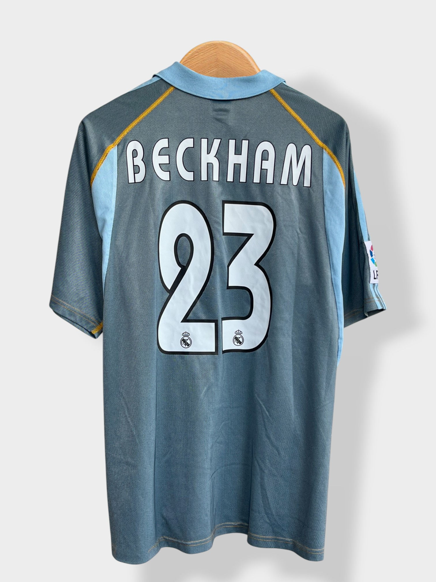 adidas Real Madrid 03/04 Third Jersey - Beckham #23 - L - USED: Good