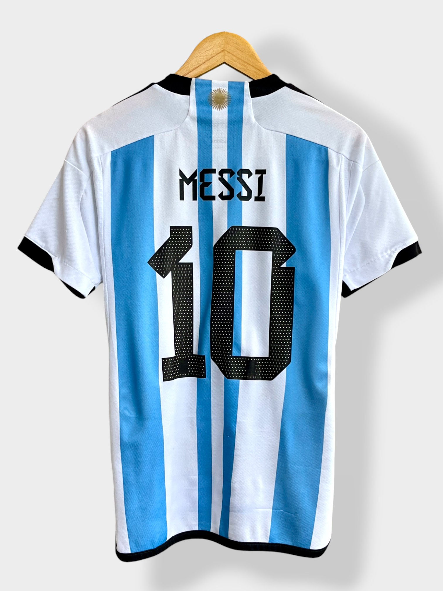 adidas Argentina 2022 Home Jersey - Messi #10 - S - USED: Good