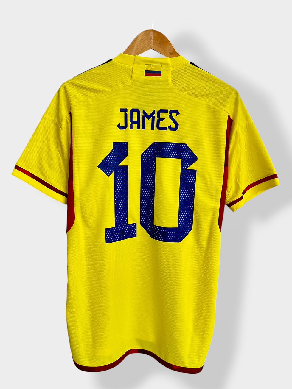 adidas Colombia 2022 Home Jersey - James #10 - M - USED: Very Good/Good