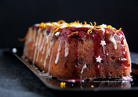 Narancsos-szilvás sütemény