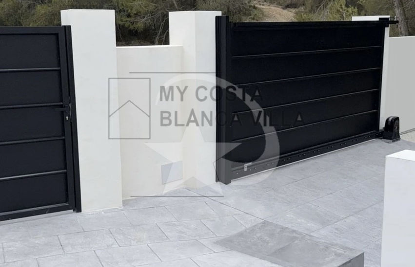 Nieuwbouw op-plan villa Costa Blanca