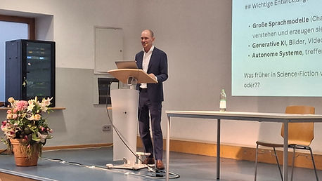 2026-06-06_Literarische_Gesellschaft_Gräfelfing_KI_Jannis_Bruehl