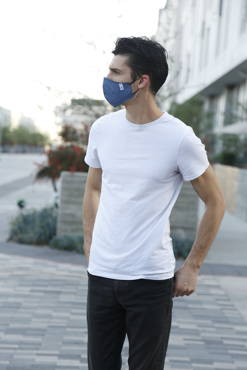 Thumbnail: "Denim" mask