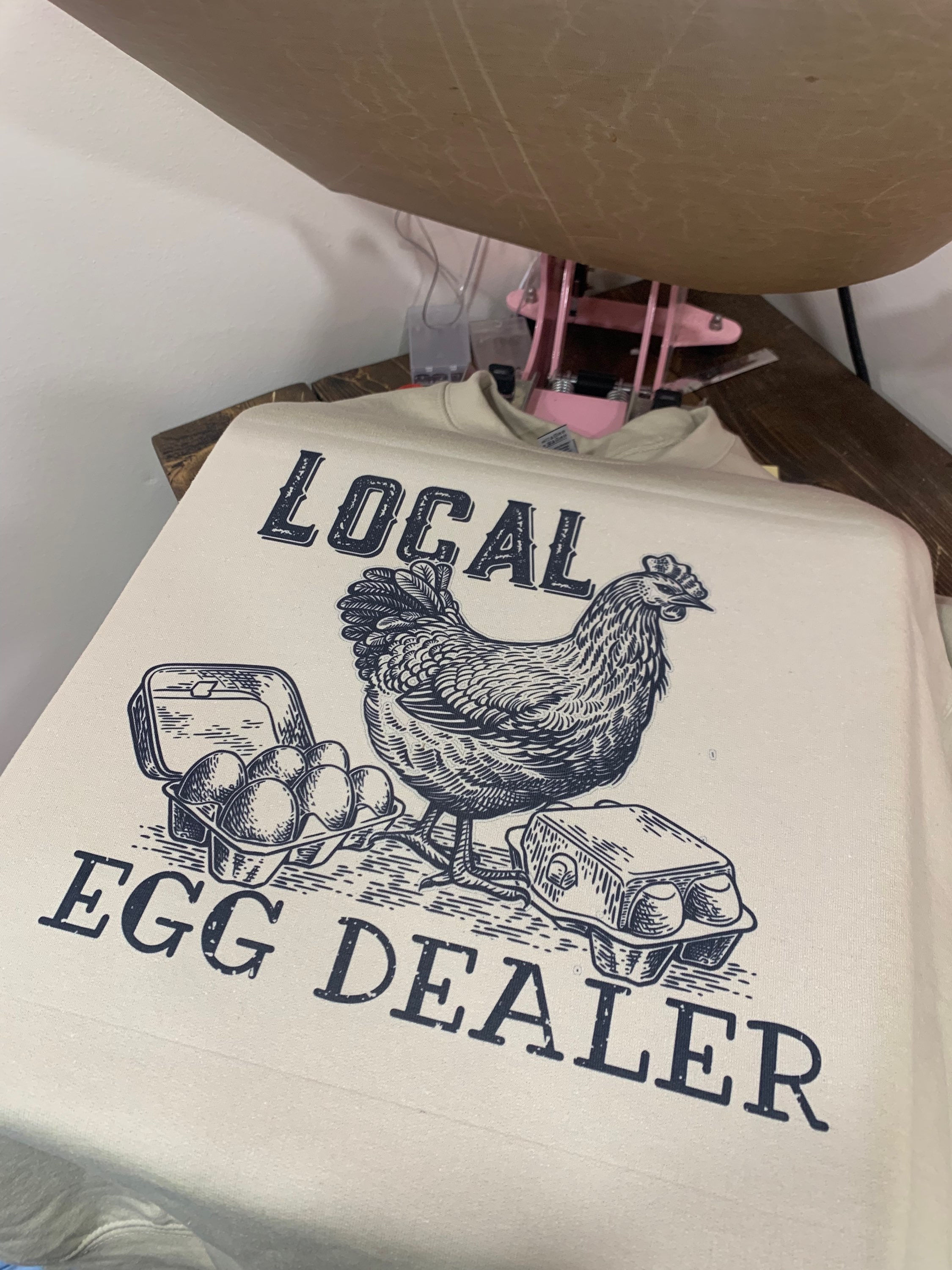 Egg dealer 