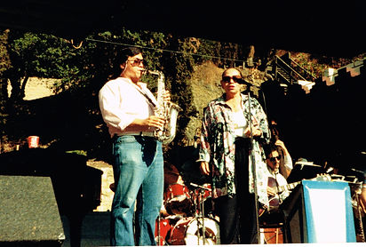 Mavis & Matt 1983.jpg