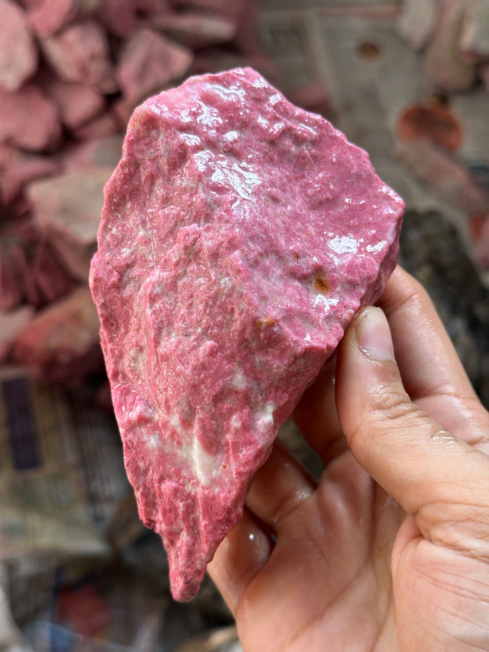 Thumbnail: Thulite Rough