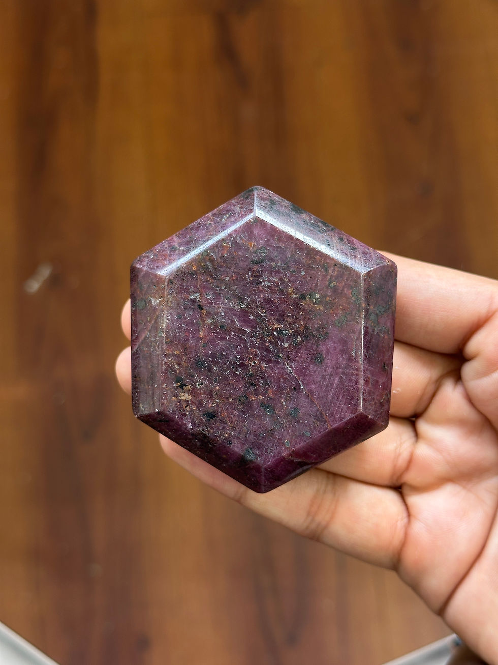 Thumbnail: Ruby Hexagons