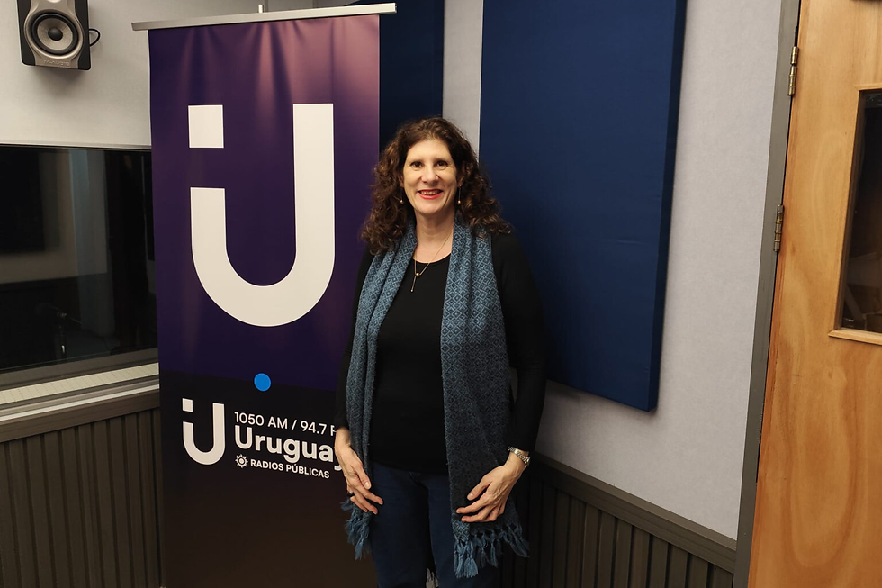 Ana Grynbaum entrevistada sobre Muñecas para Varones por Pablo Silva Olazábal, La máquina de pensar, Radio Uruguay 