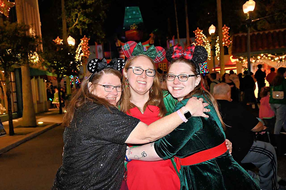 Bren, Lyn, and Kim at Disney Jollywood Nights 2024