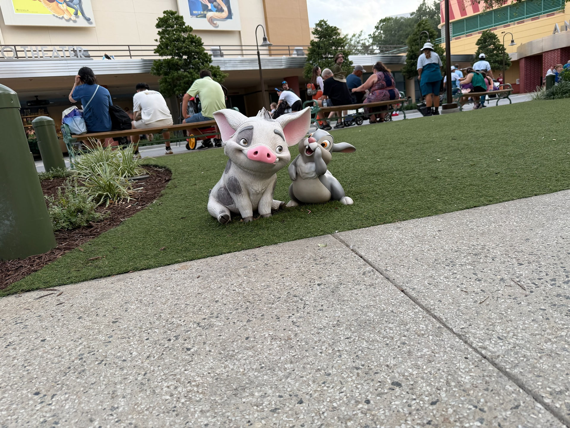 Put from Mauna and Thumper from Bambi in the Walt Disney Studios Courtyard in Hollywood Studios