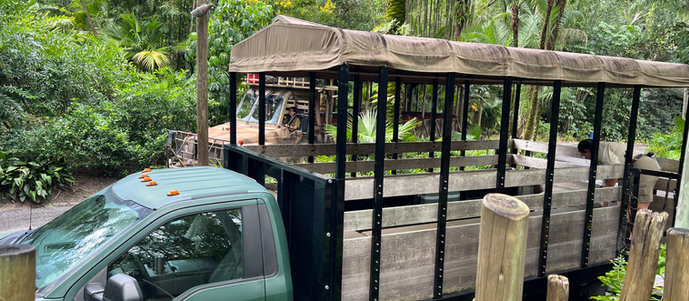 Wild Animal Safari Trek Vehicle