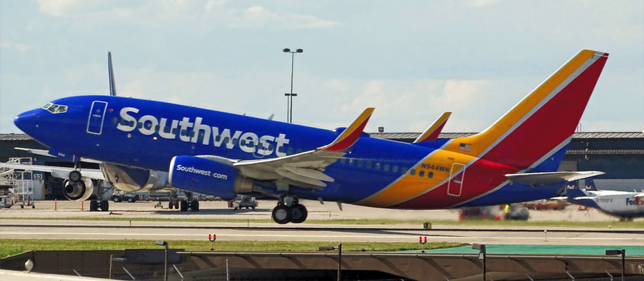 Southwest Airlines plane takes off for Disney luggage delivery program
