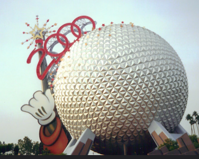 Spaceship Earth with the Sorcerers's  Wand and red numbers 2000 on top