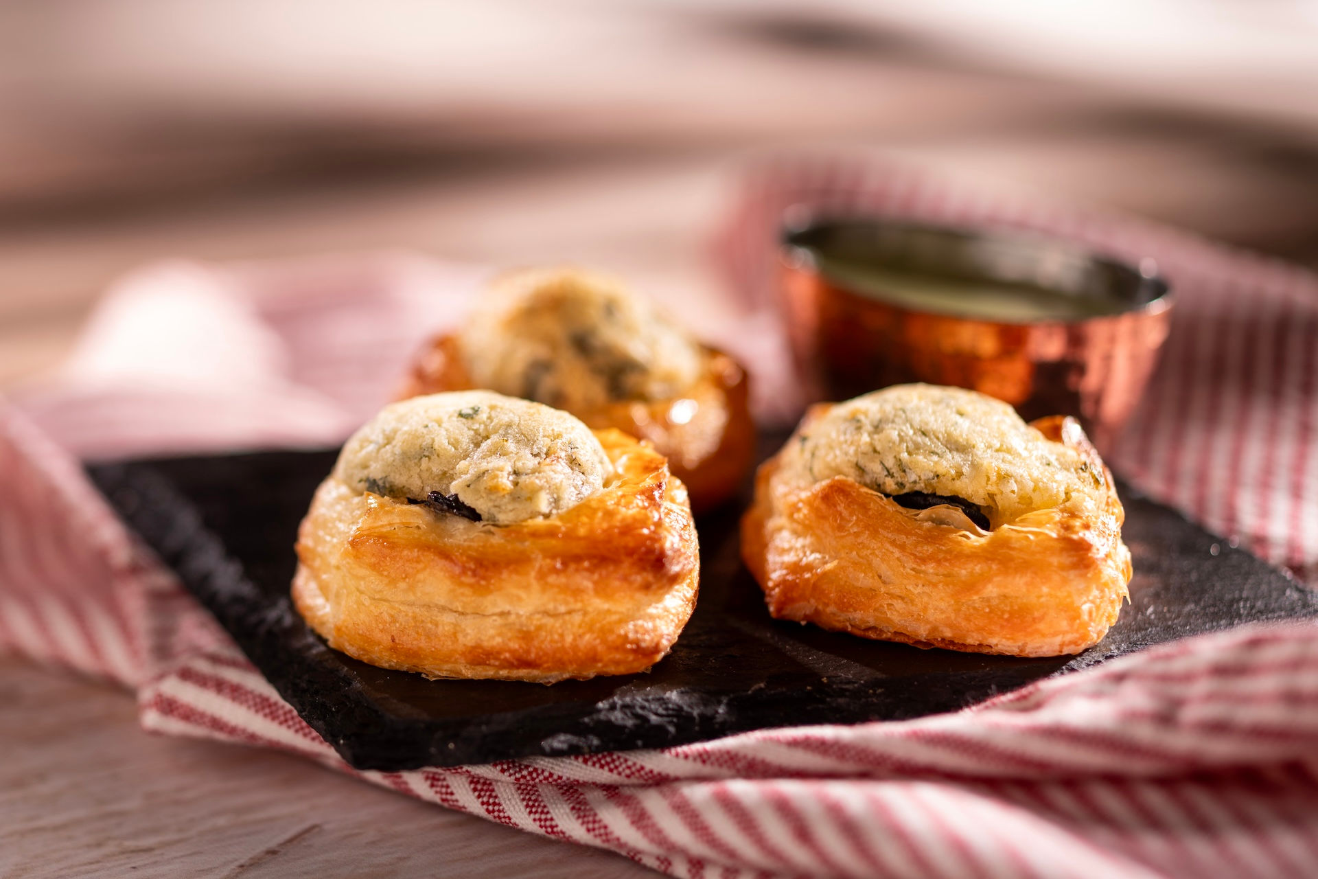 Trio d'escargots, Garniture a l'ail et au Persil