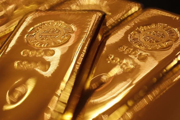 PT Equityworld Futures : Harga emas spot terungkit tipis di US$ 1.868,09 per ons troi