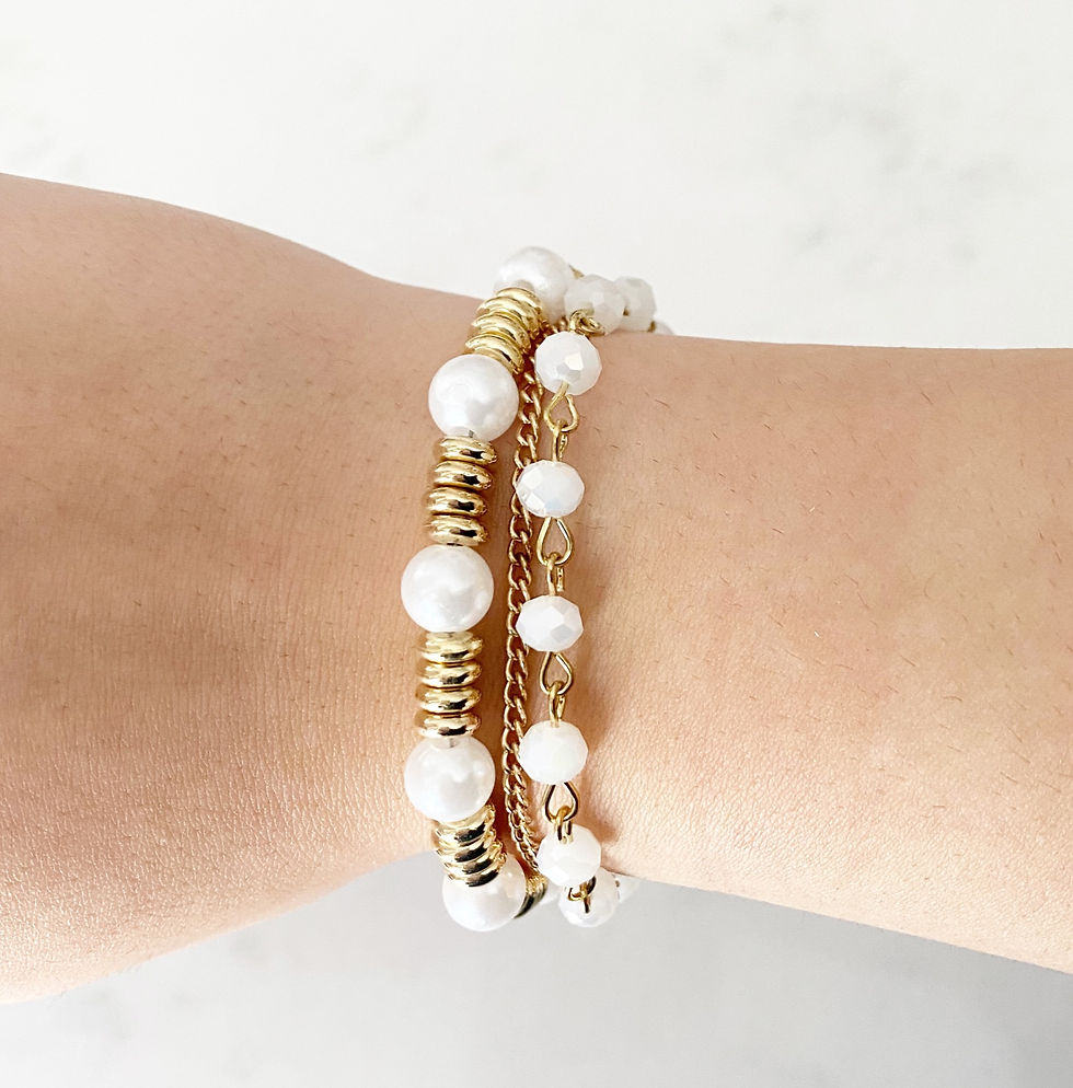 Thumbnail: Dainty Gold Chain Bracelet