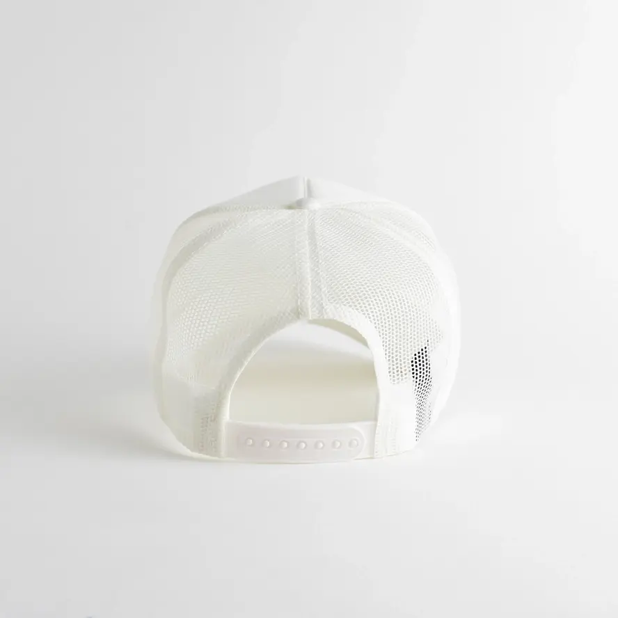 Thumbnail: Apres All Day Recycled Trucker Hat