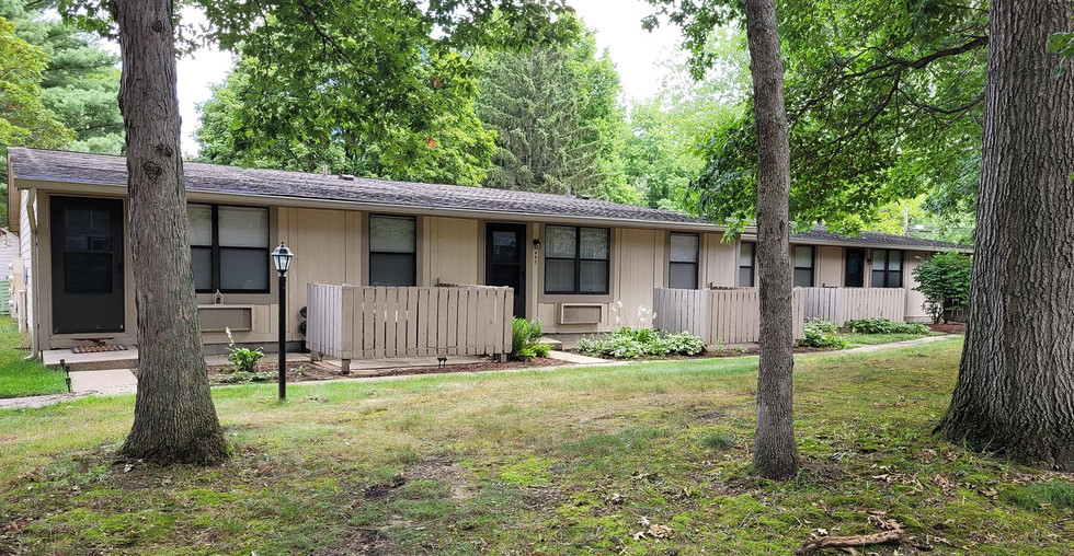 CEDAR GATE APARTMENTS Renewing Management