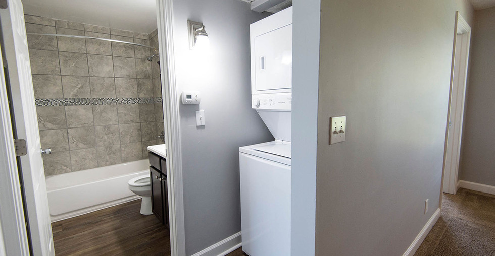 FOUNTAIN LAKE VILLAS Renewing Management