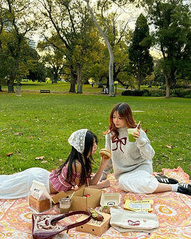 picnic date.jpg