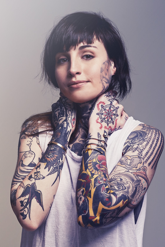 Fille tatouée