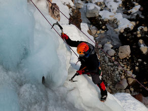 🧗♀️在34度高溫下練冰攀:香港唯一女冰攀選手的極限人生