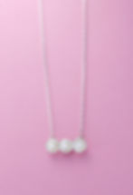 Thumbnail: 3 Pearl necklace