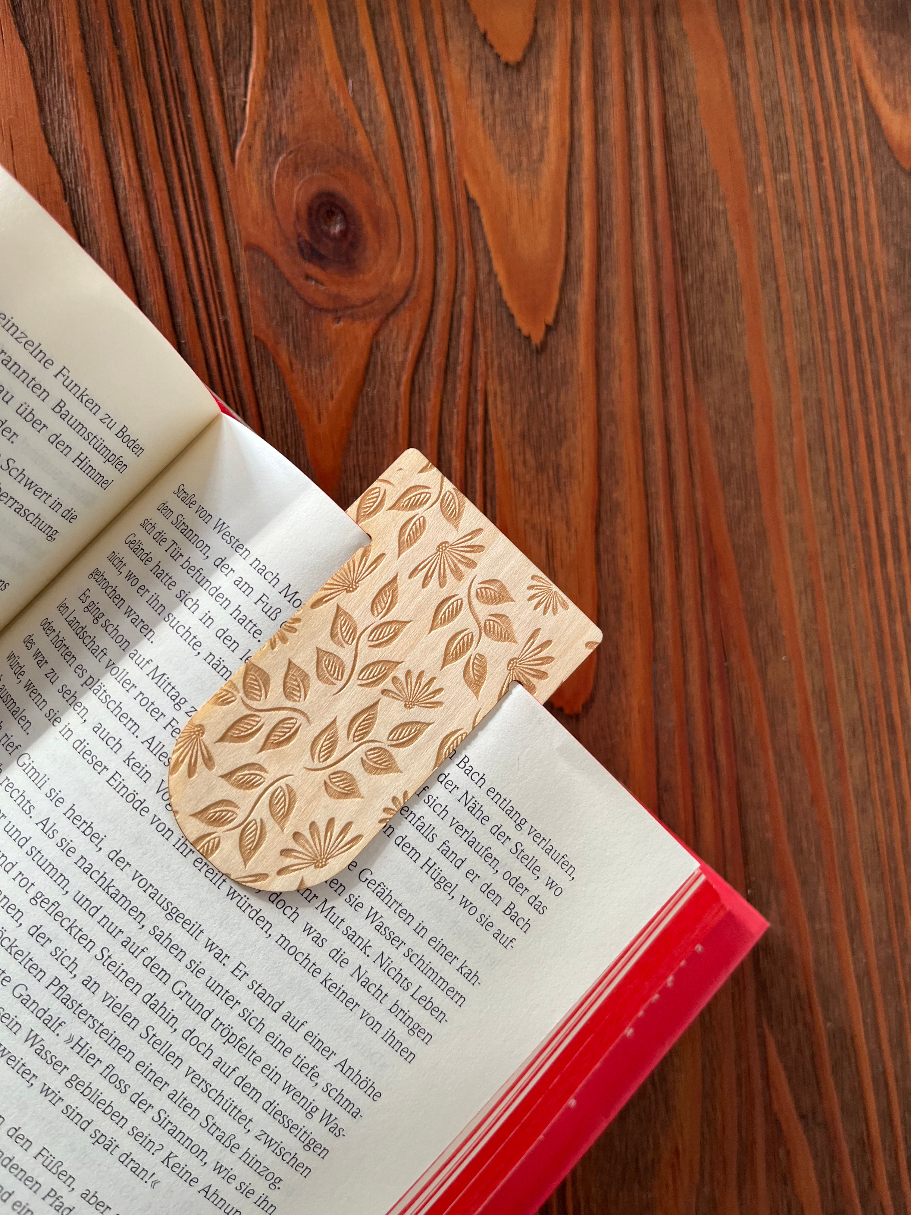 «AHORN BLATTREGEN» BUCHZEICHEN