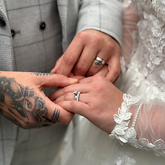 bridal sky, bride, bridesmaid, bride to be, wedding, wedding content, wedding content creation, Liverpool, uk, content, content creation, europe, weddings, wed, newlywed