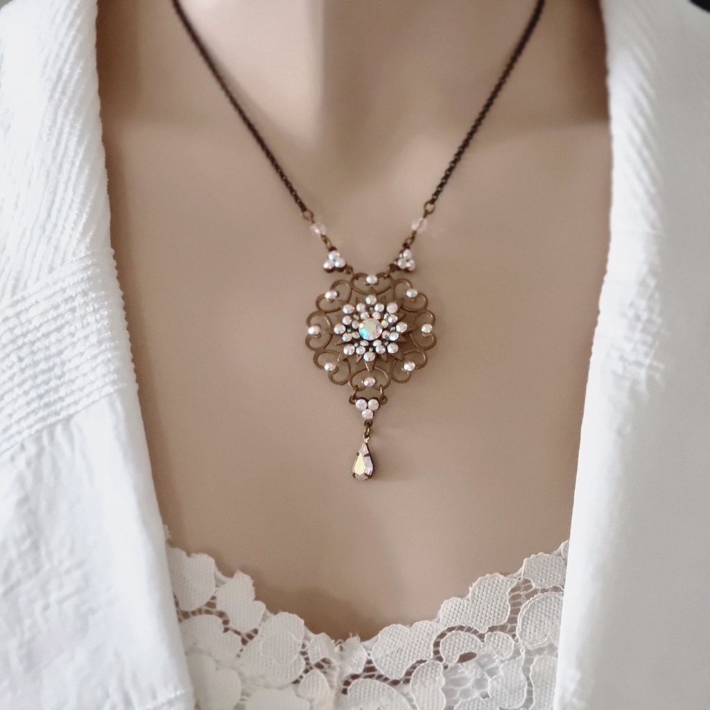 שרשרת מחליפה צבעים