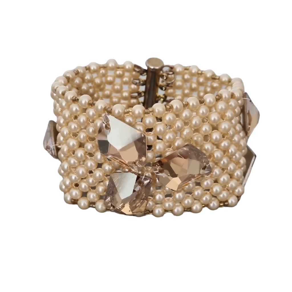 צמיד זהב גדול . צמיד חרוזי פנינים רחב . צמיד זהב עם קריסטל גדול . צמיד שמפניה