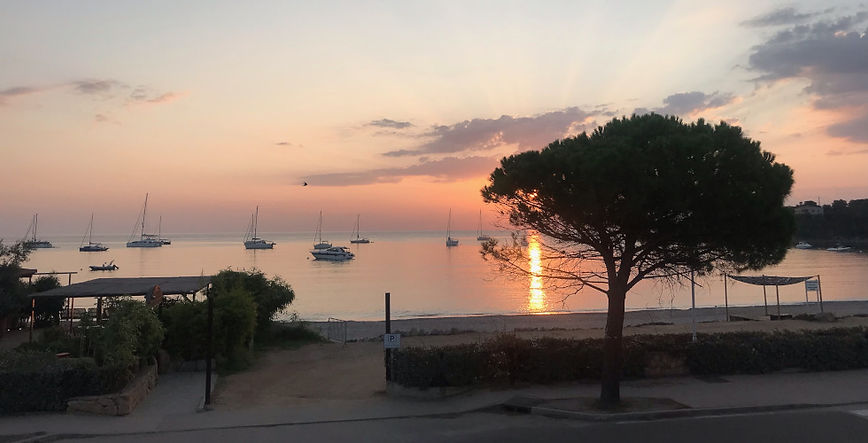 A Rossa Lever de Soleil