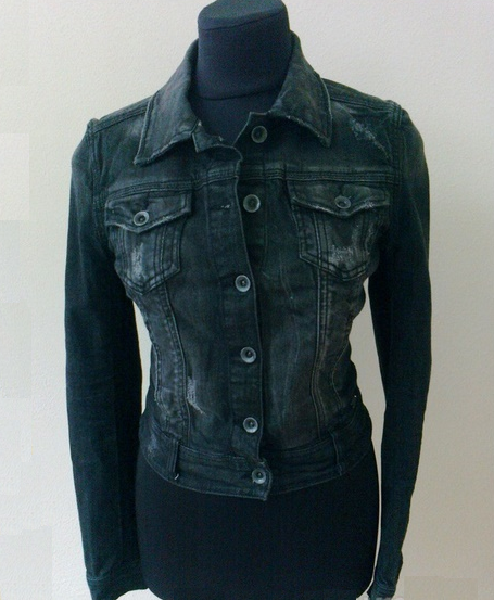 Миниатюра: Джинсовая куртка Stradivarius,22 USD1