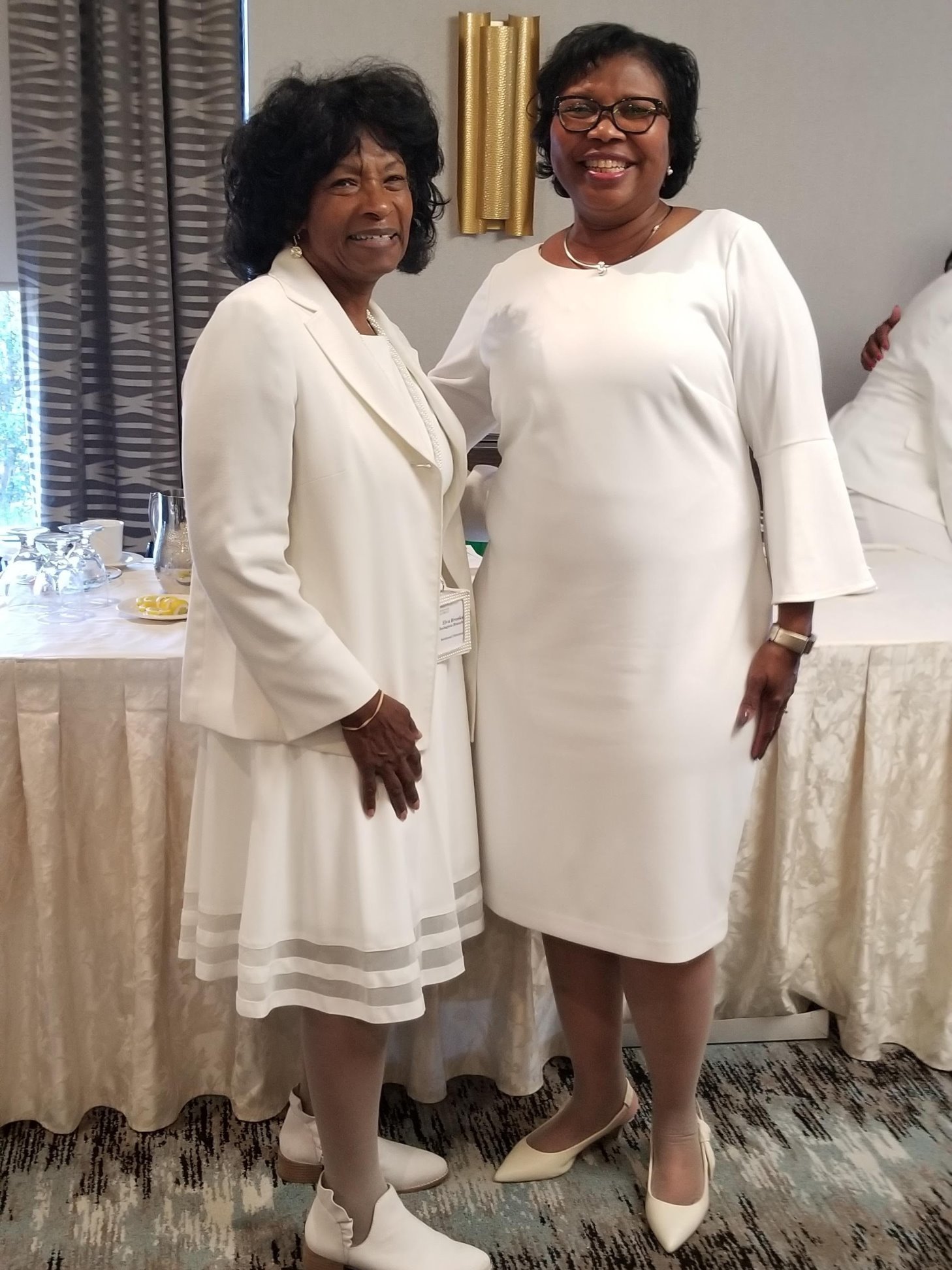 Elva & Deborah