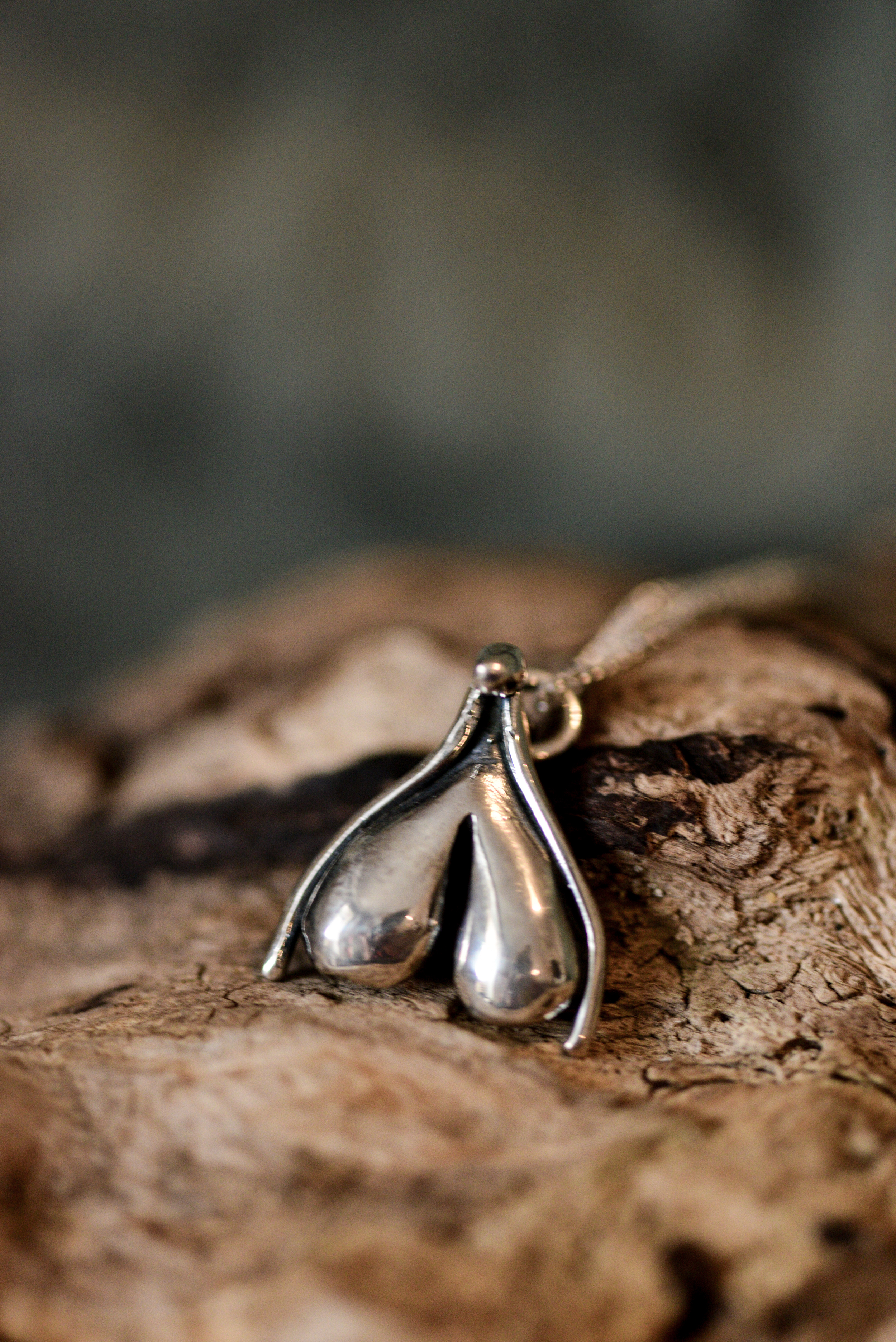 KALI - Clitoris Pendant