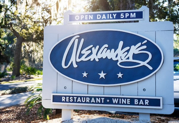 Alexander's sign