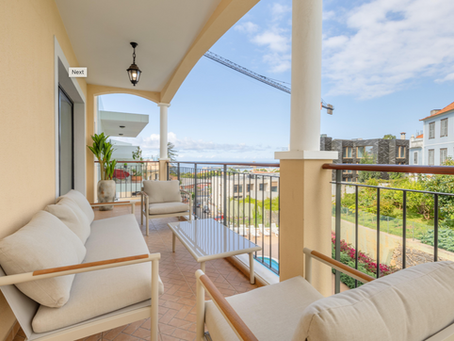 IMMOMADEIRA präsentiert voll möbliertes und ausgestattetes Apartment in neu gebauter Wohnanlage in Altstadtnähe in Funchal mit Pool
