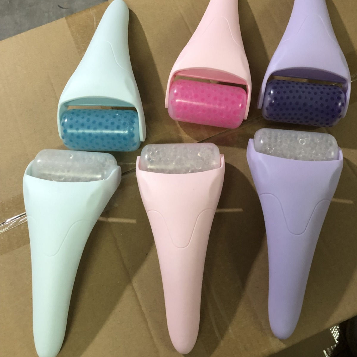 Cooling Facial Ice Roller