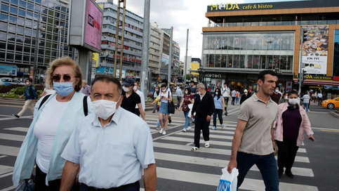 Türkiye, yeni yıla en umutsuz giren insanların yaşadığı üçüncü ülke