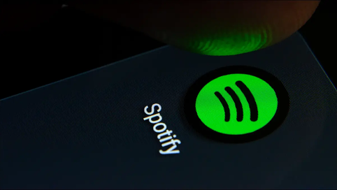 Spotify, podcast yayıncılarına yönelik hamleleri kapsamında Whooshkaa'yı satın aldı