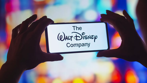 Disney, küresel çapta ücretli aboneliklerde Netflix'i geride bıraktı