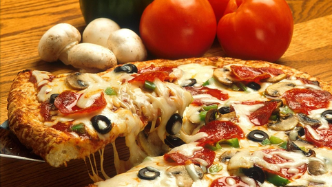 Domino’s’tan yeni logo, yeni slogan, yeni jingle!