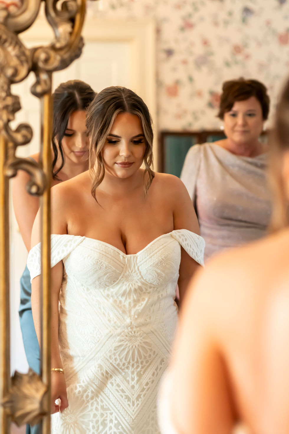 Hannah and Parker's fun and romantic wedding at Red Gate Farm's Grainery in Savannah, Georgia