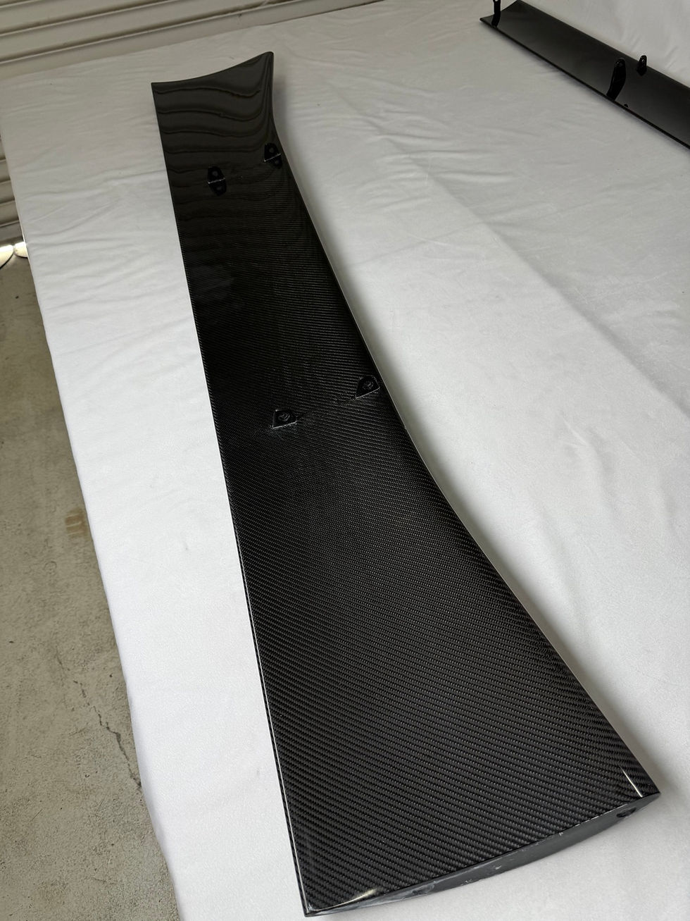 Thumbnail: 992 GT3RS Carbon Fiber: Rear Wing Spoiler (wider wing) with core exchange