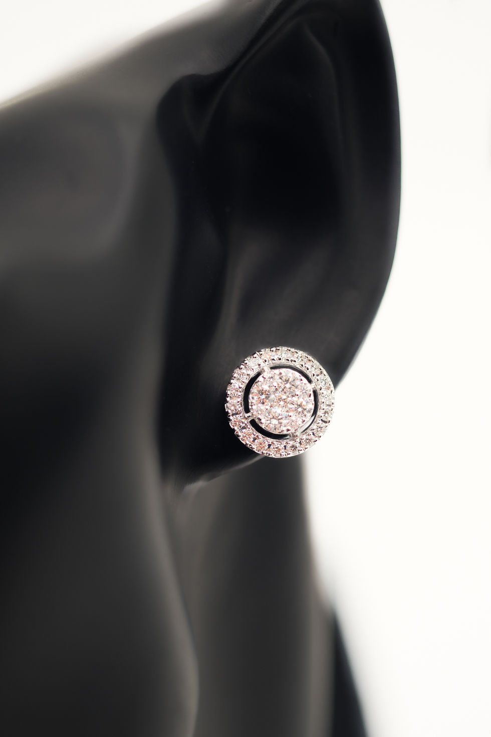 Thumbnail: Round Diamond Earrings – 1.18 Carat